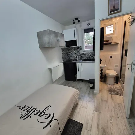 Studette Cosy Ideal Pour Un Parisien Métro Duroc * París