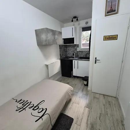 Studette Cosy Ideal Pour Un Parisien Métro Duroc *