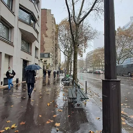 Studette Cosy Ideal Pour Un Sejour Parisien Metro Duroc